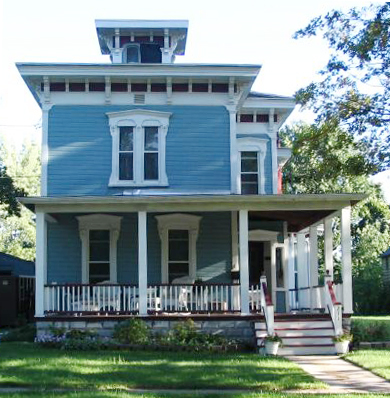 Victorian Italianate house - front view